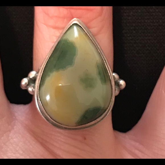 Silver Ring - Picture 2 of 2